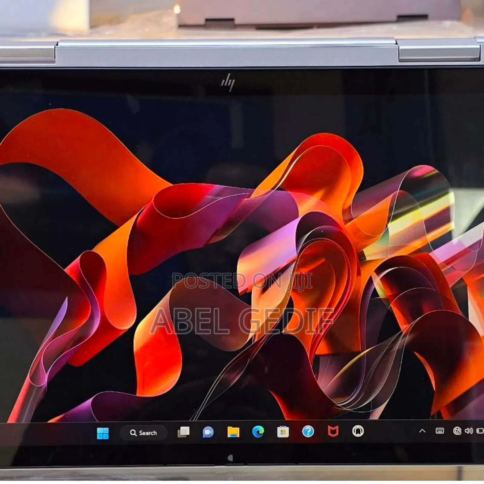 New Laptop HP Envy X360 8GB Intel Core I5 SSD 512GB