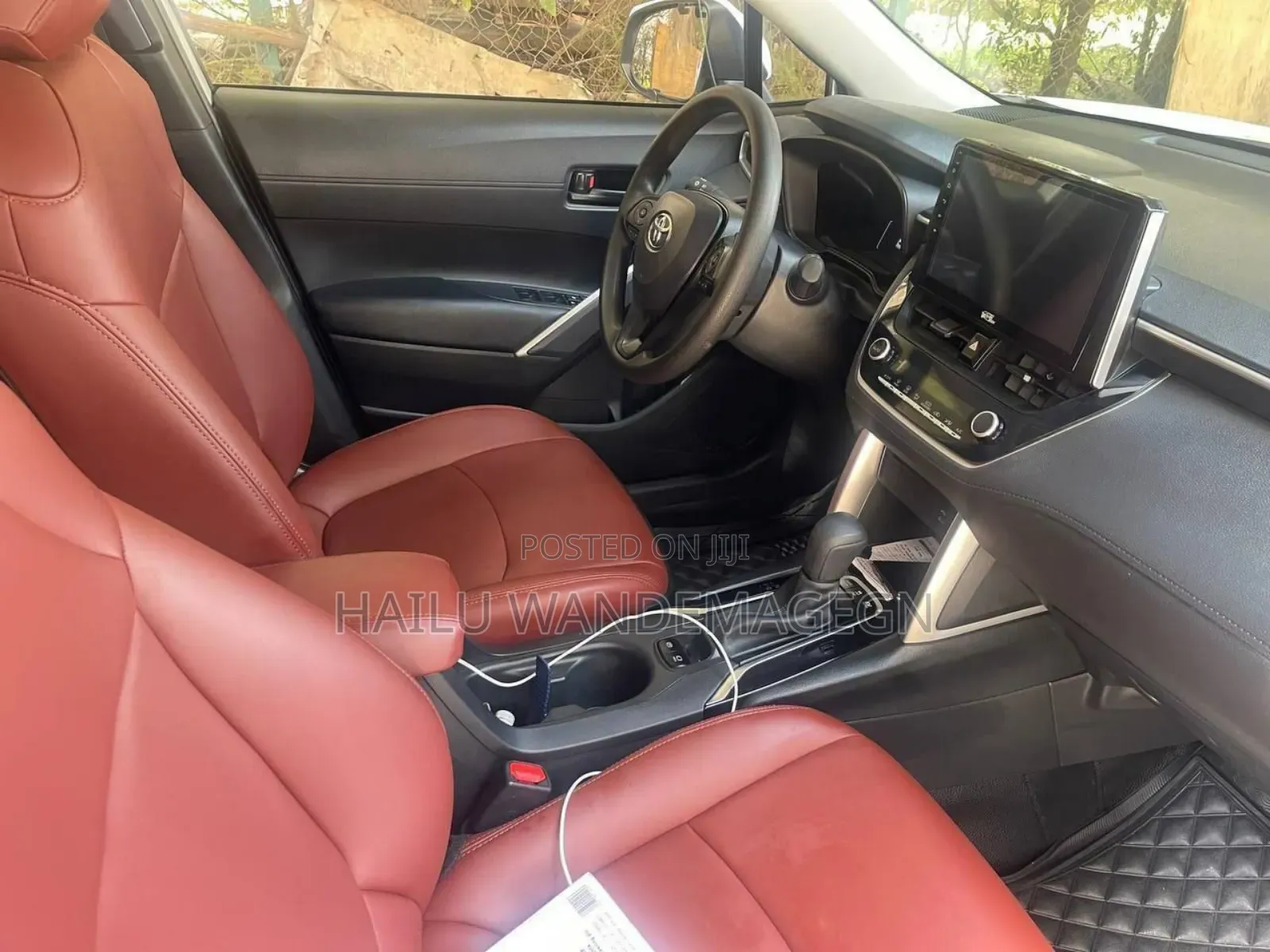 New Toyota Corolla Cross 2024 White