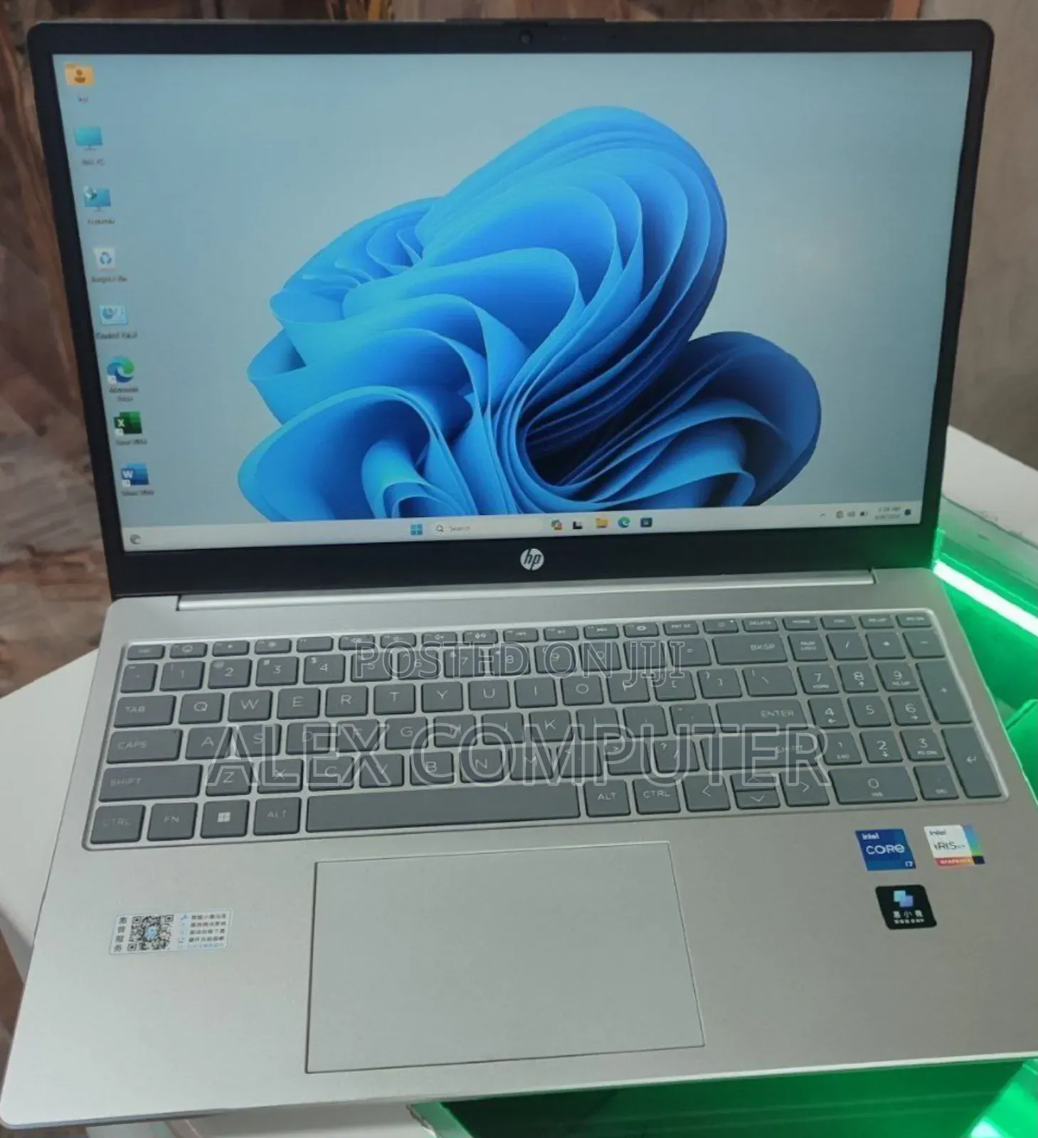 New Laptop HP Stream Notebook 8GB Intel Core I7 SSD 512GB