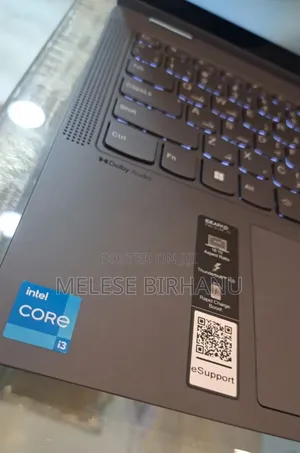 New Laptop Lenovo ThinkPad Yoga 8GB Intel Core I3 SSD 256GB