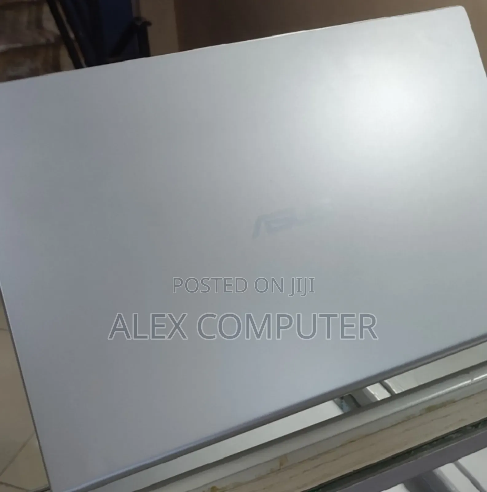 New Laptop Asus VivoBook 15 X505BA 8GB Intel Core I7 SSD 512GB