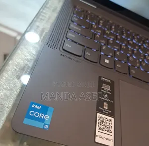 New Laptop Lenovo Flex 5 8GB Intel Core I3 SSD 256GB