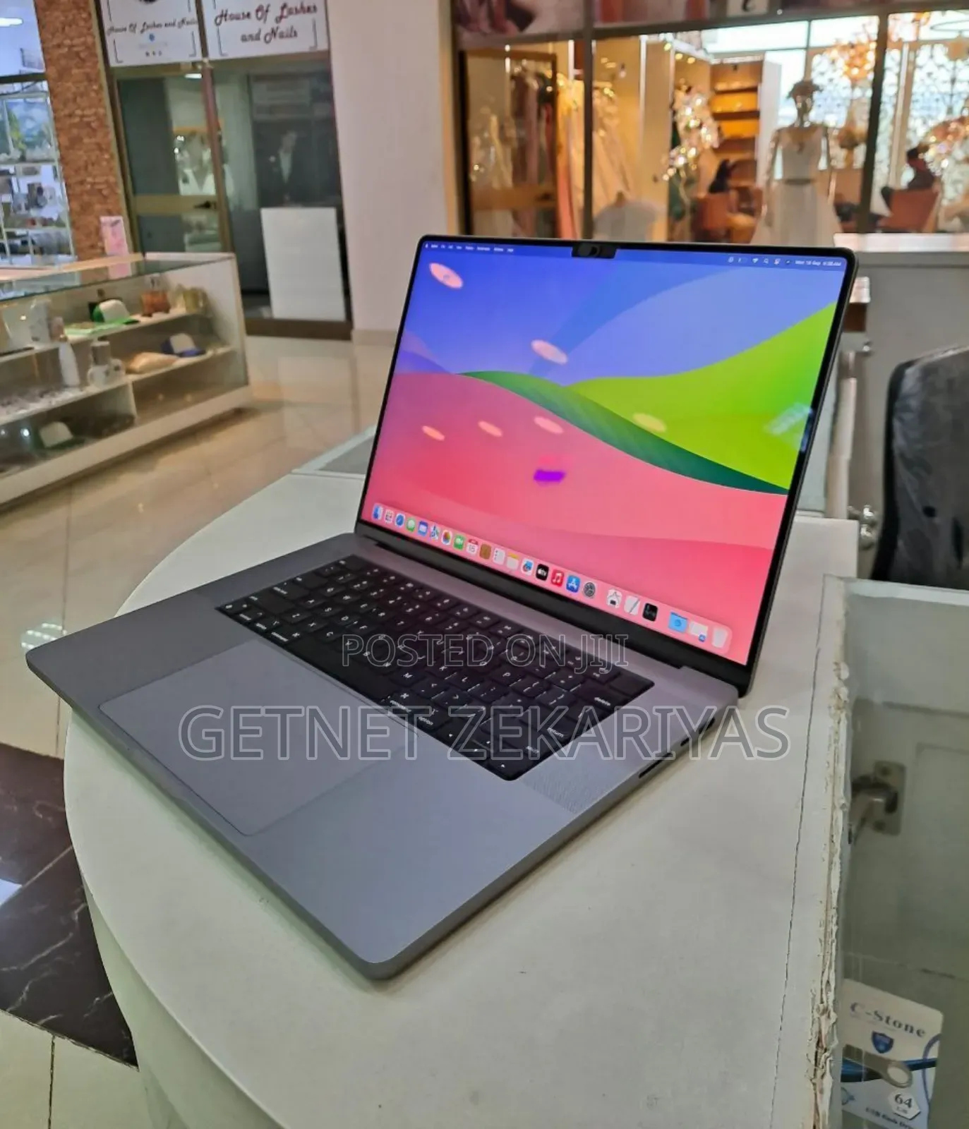 New Apple MacBook Pro 2023 M2 Pro 16-Inch 32GB Apple M2 SSD 512GB