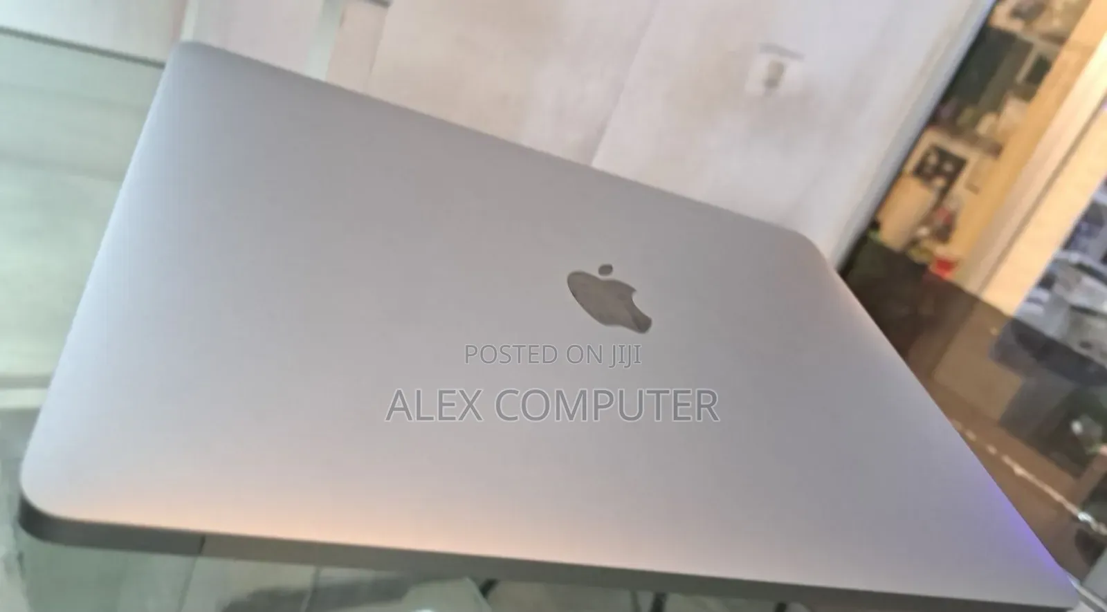 New Laptop Apple MacBook Air 2019 8GB Intel Core I5 SSD 128GB