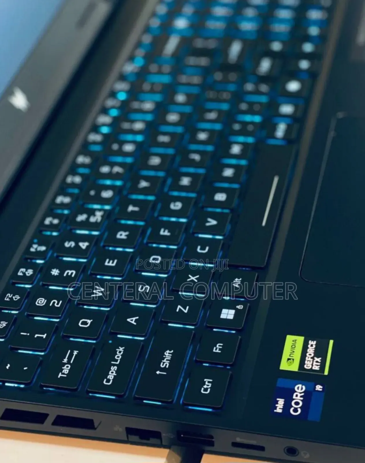 New Laptop Acer Aspire V3-331 8GB Intel Core I7 SSD 512GB