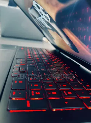 New Laptop HP Omen 15t 16GB Intel Core I7 SSD 512GB