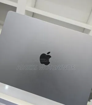 New Laptop Apple MacBook Air 2022 M2 8GB Intel Core I5 SSD 256GB