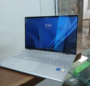 New Laptop HP Pavilion 13 X360 8GB Intel Core I5 SSD 512GB