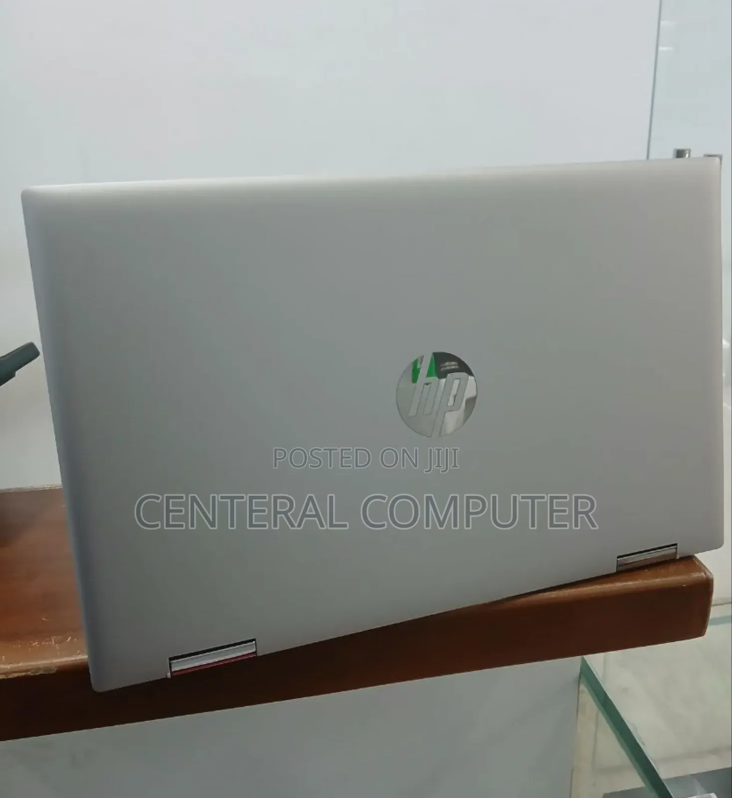 New Laptop HP Pavilion 13 X360 8GB Intel Core I5 SSD 512GB