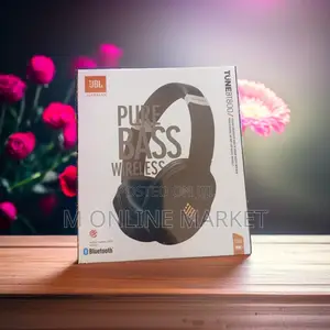 Photo - JBL TUNEBT800 Enhance Your Music Journey