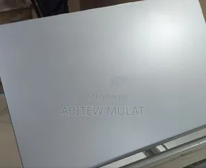 New Laptop Asus VivoBook 15 X505BA 8GB Intel Core I7 SSD 512GB