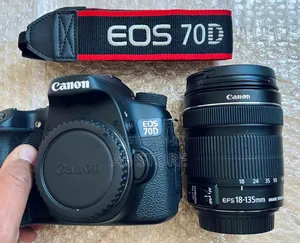Photo - Camera Canon 70d With Lens 18-135mm STM Brand New