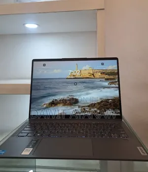New Laptop Lenovo 8GB Intel Core I3 SSD 256GB