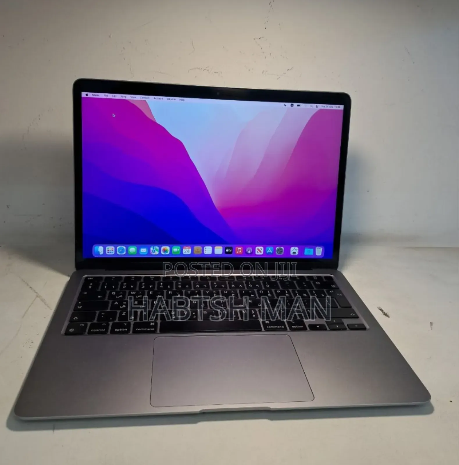 New Laptop Apple MacBook Air 2020 M1 8GB Apple M1 SSD 256GB
