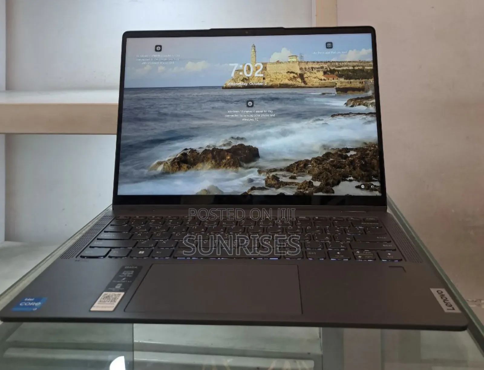 New Laptop Lenovo ThinkPad Yoga 8GB Intel Core I3 SSD 256GB