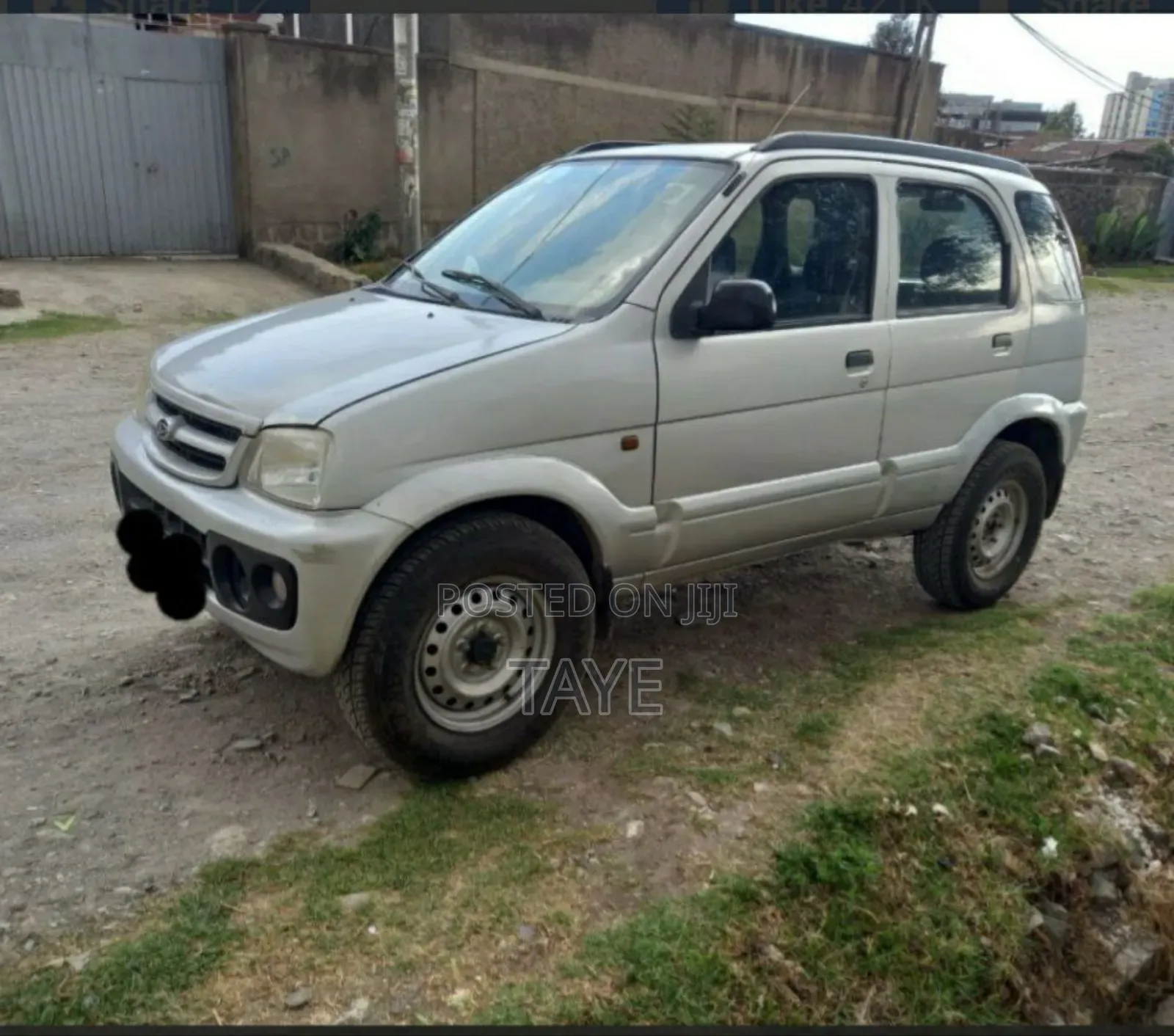 Daihatsu Terios Automatic 2004 Silver