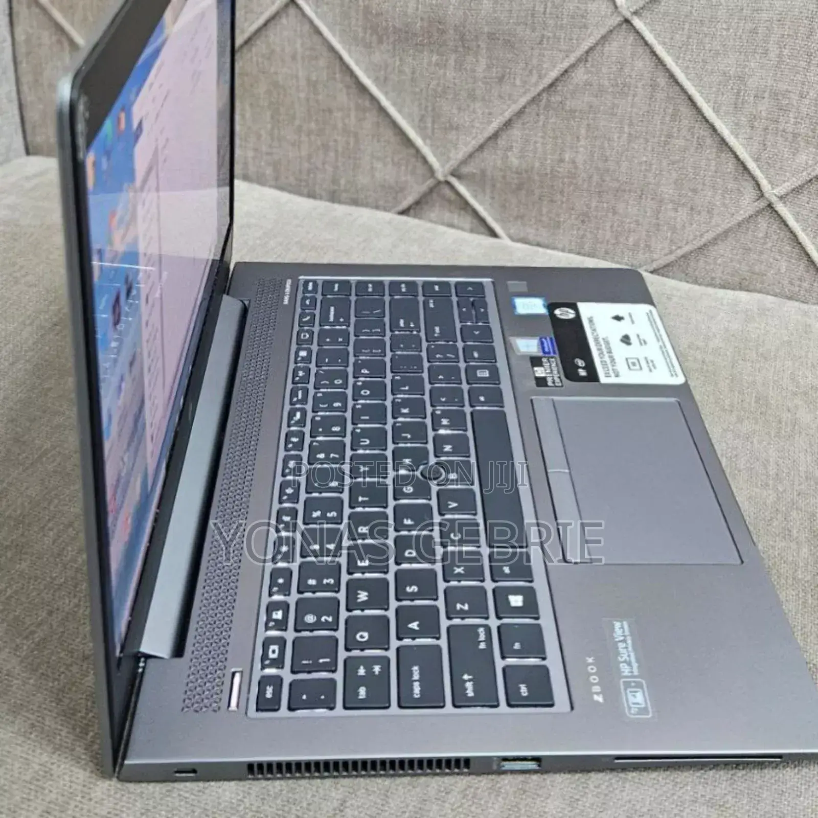 New Laptop HP ZBook Studio X360 15 G6 16GB Intel Core I7 SSD 512GB