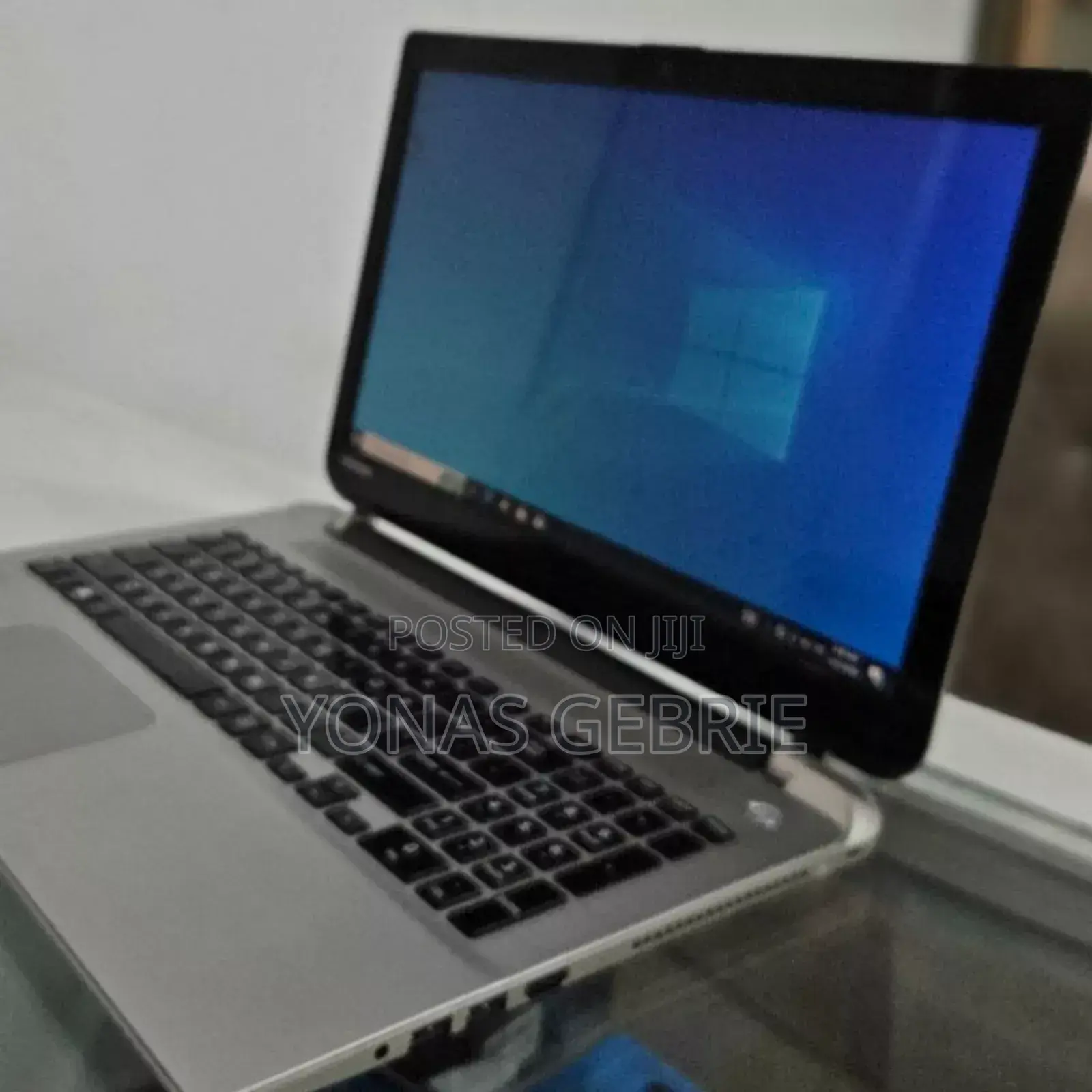 New Laptop Toshiba Satellite C55 8GB Intel Core I7 HDD 1T