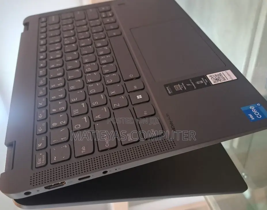 New Laptop Lenovo Yoga 3 8GB Intel Core I3 SSD 256GB