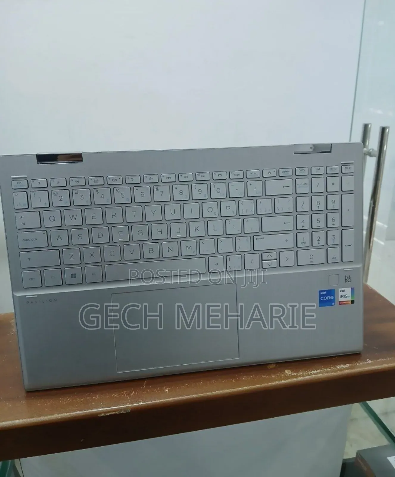 New Laptop HP Pavilion 13 X360 8GB Intel Core I5 SSD 512GB