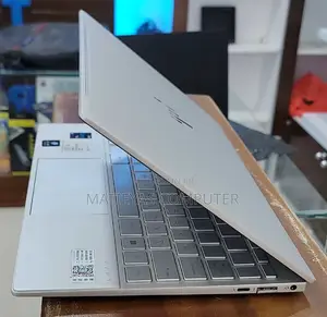 New Laptop HP Envy X360 16GB Intel Core I5 SSD 512GB