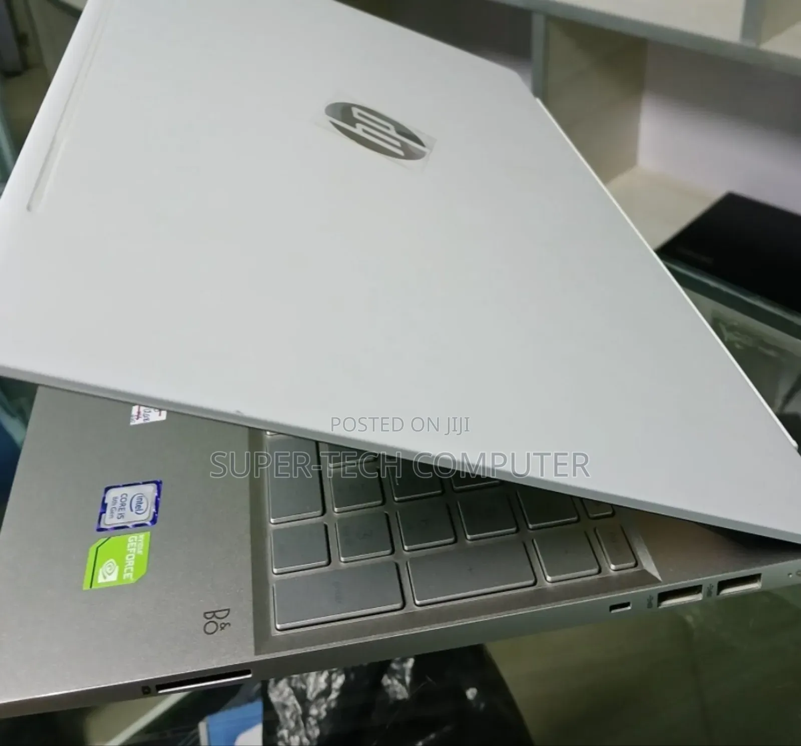 New Laptop HP Pavilion 15 8GB Intel Core I5 HDD+SSD 640GB