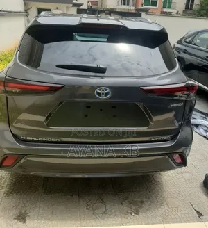New Toyota Highlander 2024 Gray