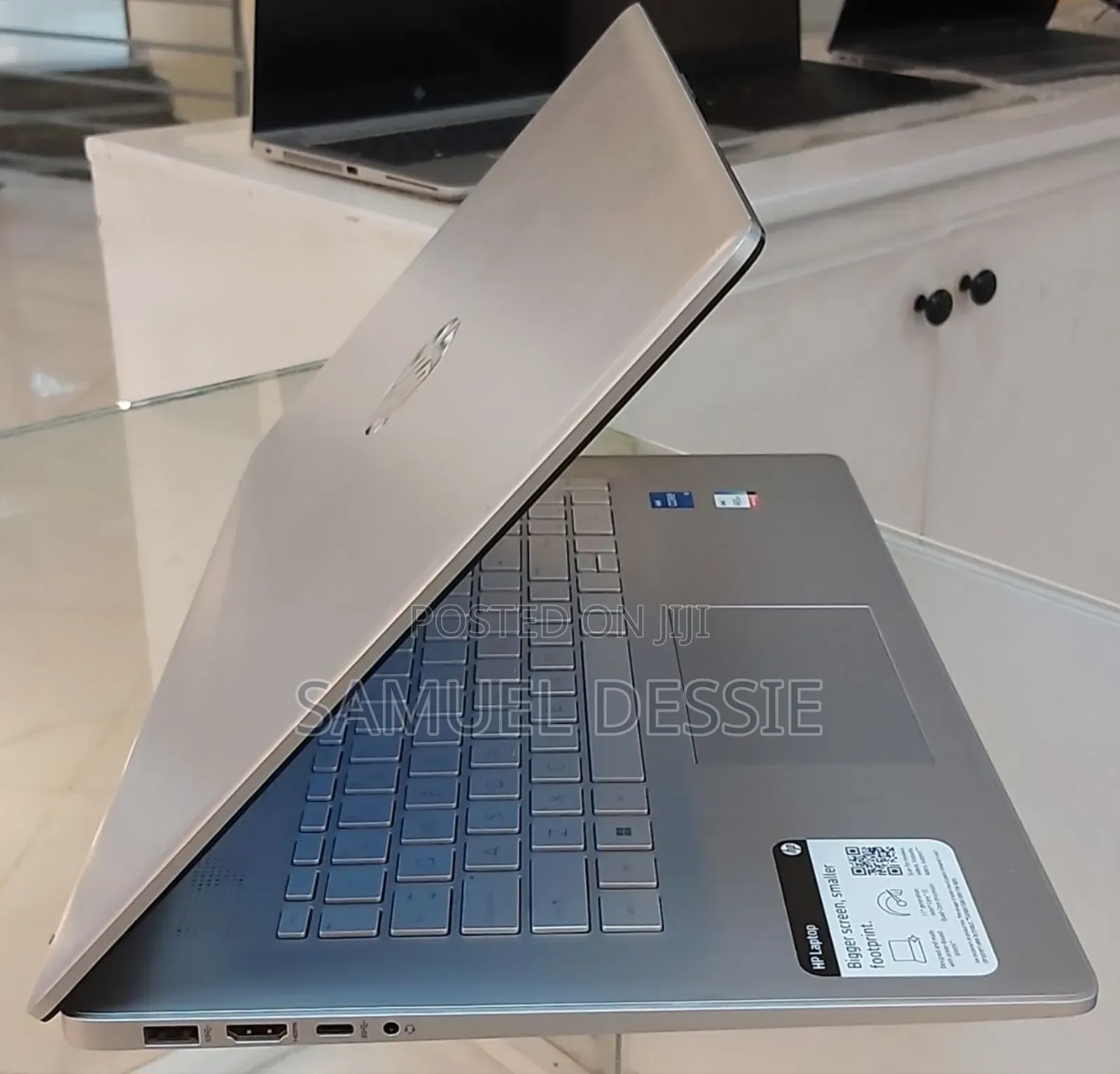 New Laptop HP Stream Notebook 8GB Intel Core I5 SSD 256GB