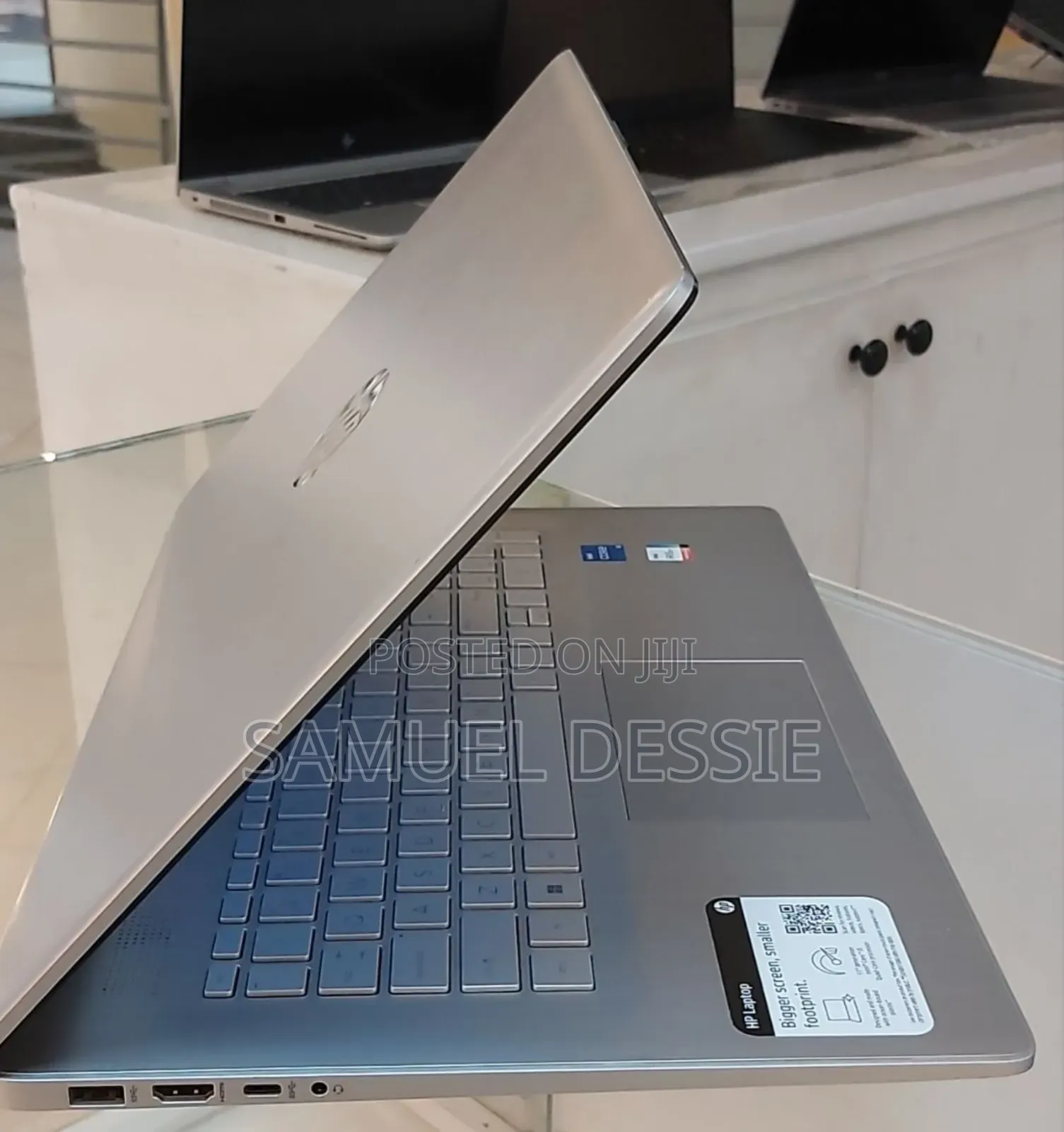 New Laptop HP Stream Notebook 8GB Intel Core I5 SSD 256GB