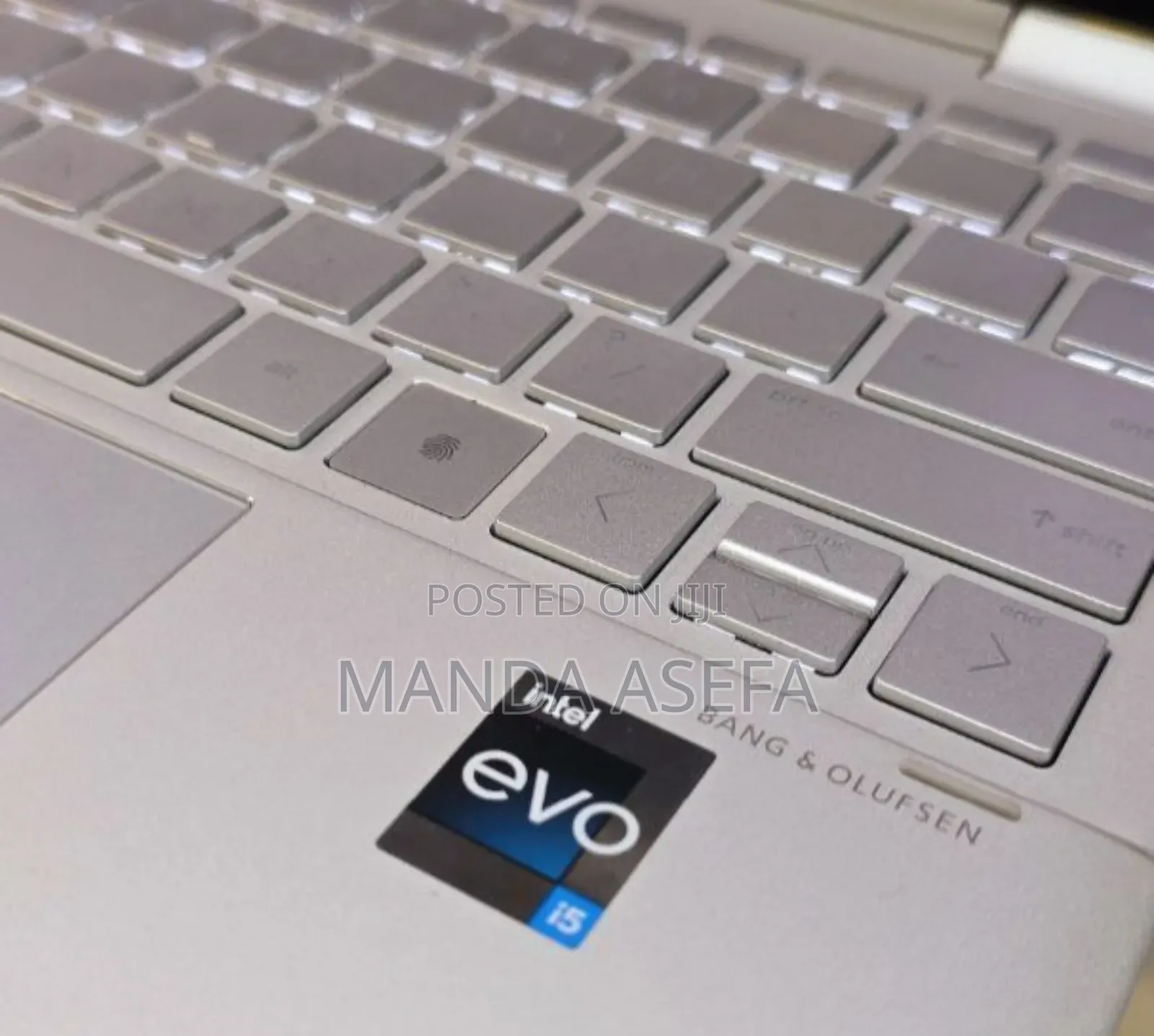 New Laptop HP Spectre 8GB Intel Core I5 SSD 512GB