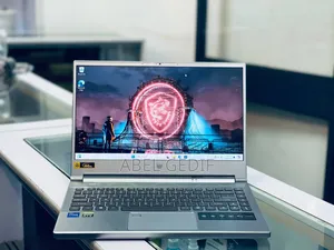 New Laptop Acer Predator Triton 500 SE 16GB Intel Core I7 SSD 1T