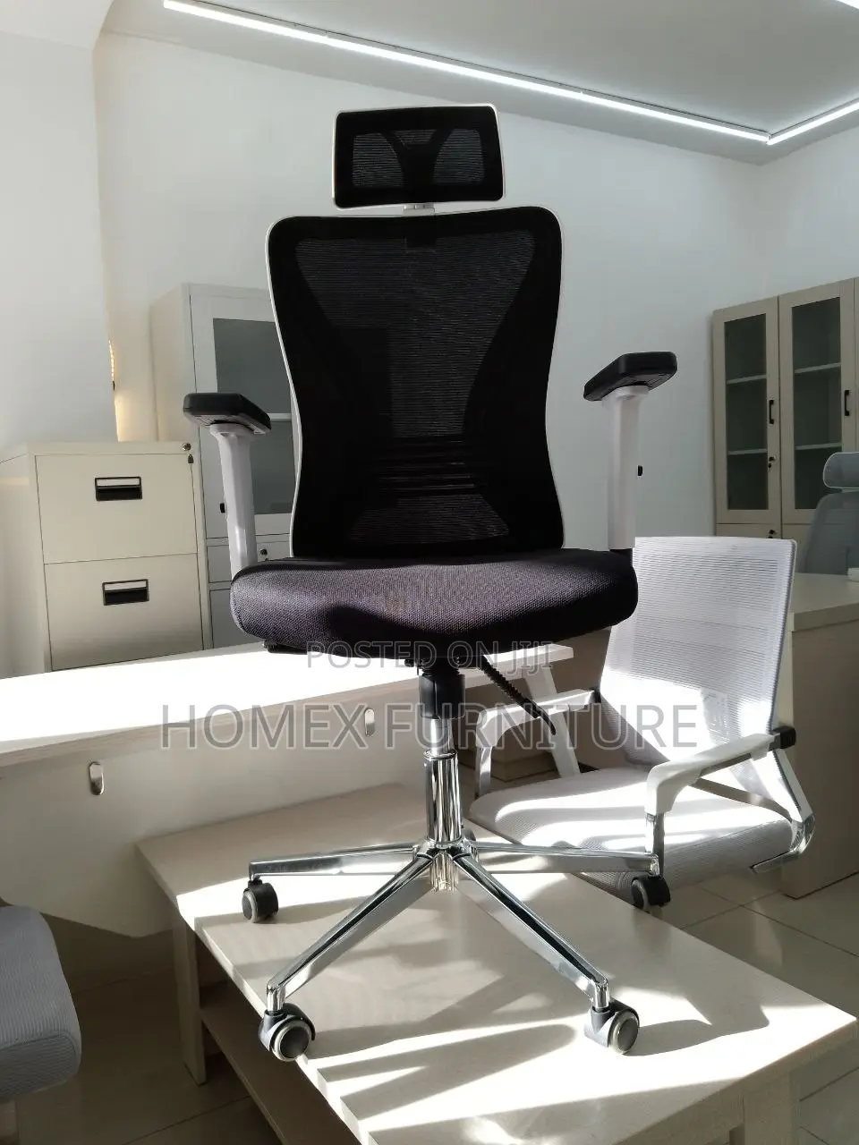 Office Furniture Managerial Chair የቢሮ ወንፊትወንበር