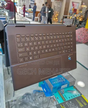 New Laptop HP Spectre X360 16GB Intel Core i7 SSD 1T