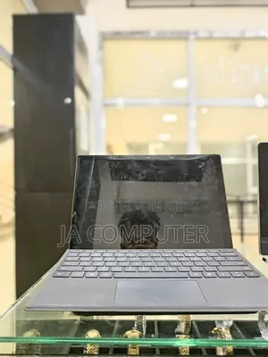 New Laptop Microsoft Surface Pro 7 16GB Intel Core I7 SSD 256GB