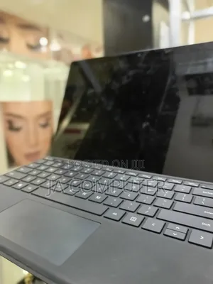 New Laptop Microsoft Surface Pro 7 16GB Intel Core I7 SSD 256GB