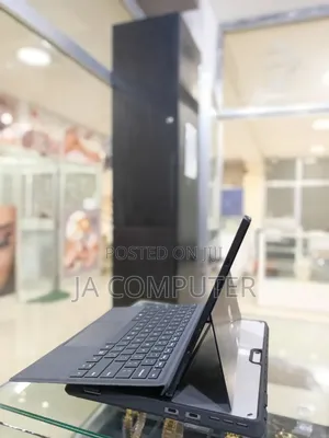 New Laptop Microsoft Surface Pro 7 16GB Intel Core I7 SSD 256GB