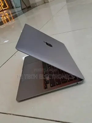 New Laptop Apple MacBook Air 2020 M1 8GB Apple M1 SSD 256GB