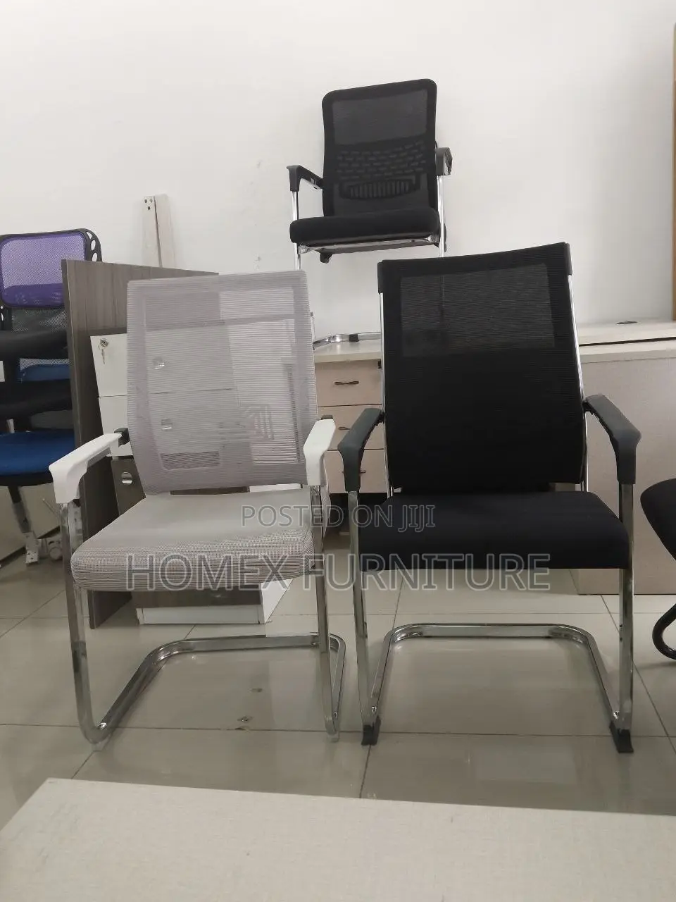 Office Furniture Chairs. የቢሮ እንግዳ ወንፊት ወንበር