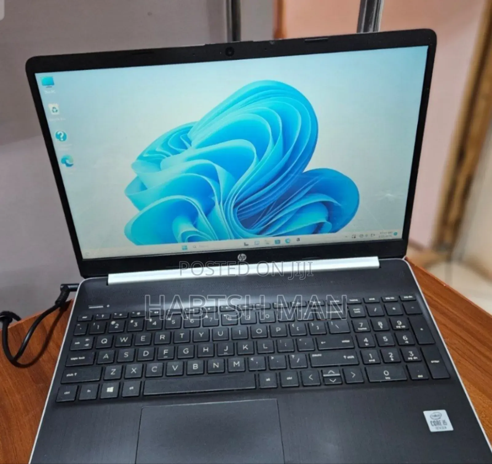 New Laptop HP Stream Notebook 8GB Intel Core i5 HDD 1T