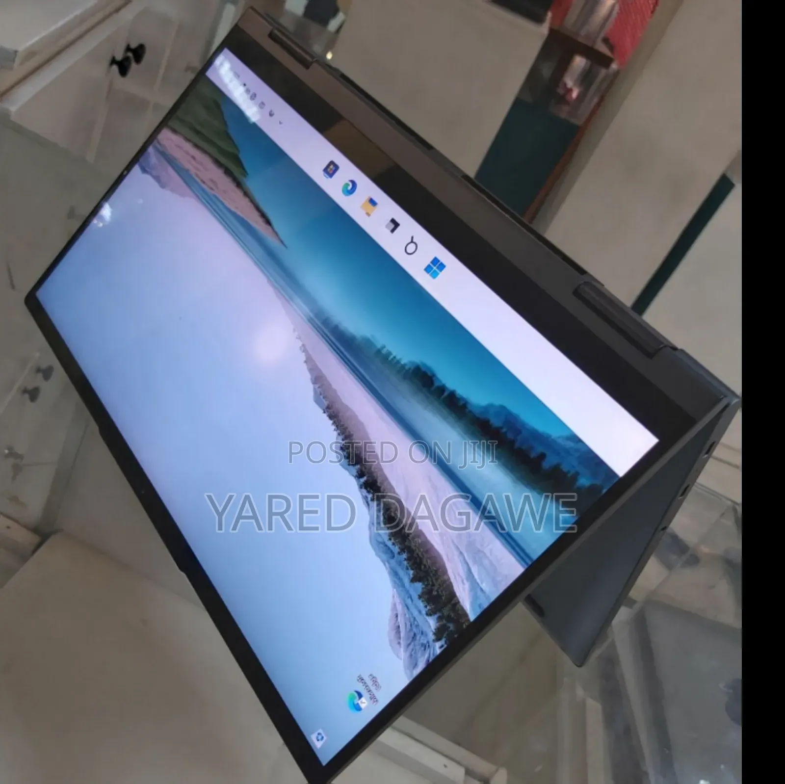 New Laptop Lenovo Yoga C740 16GB Intel Core I7 SSD 512GB