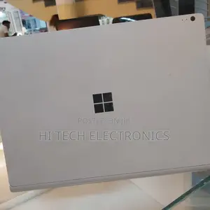 New Laptop Microsoft Surface 8GB Intel Core I5 SSD 256GB