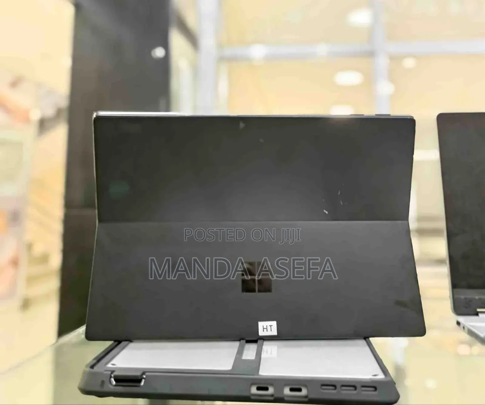 New Laptop Microsoft Surface Pro 7 16GB Intel Core I7 SSD 256GB