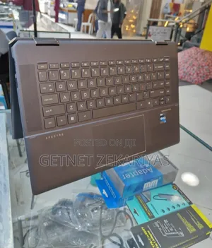 New Laptop HP Spectre 16GB Intel Core I3 SSD 1T