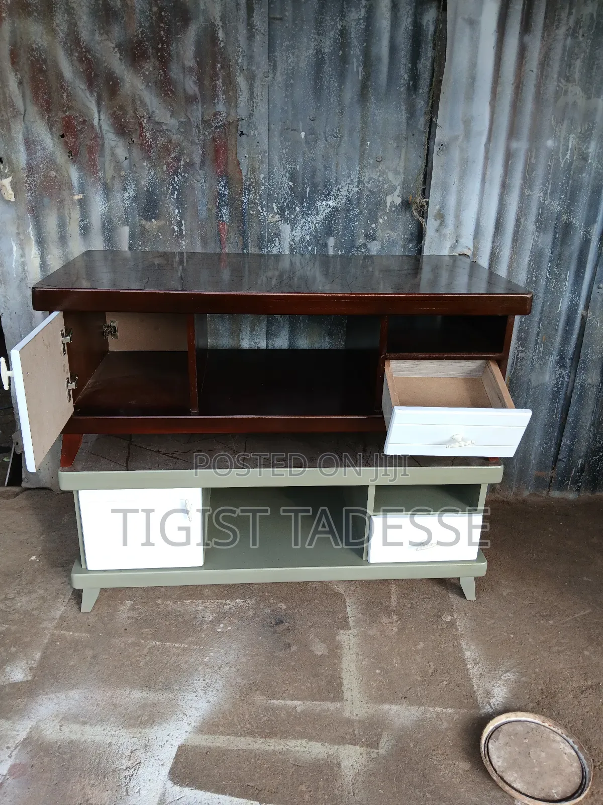 Table ጥንቅቅ ብሎ የተሠራ ፅድት ያለ 60*120cm