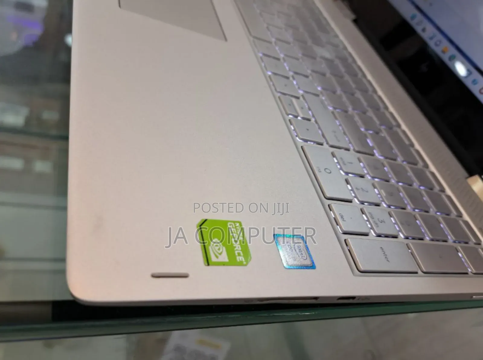 New Laptop HP Envy X360 20GB Intel Core I5 SSD 256GB