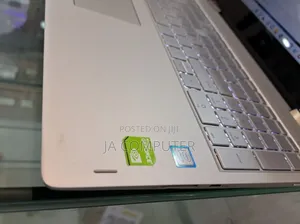 New Laptop HP Envy X360 20GB Intel Core I5 SSD 256GB