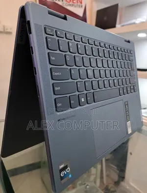 New Laptop Lenovo Yoga 9i 16GB Intel Core I7 SSD 512GB