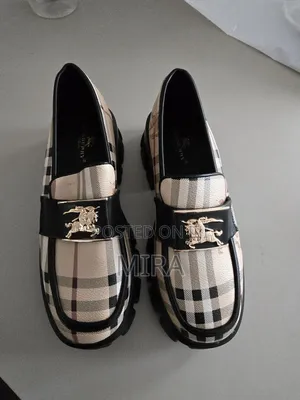 Burberry Shoe