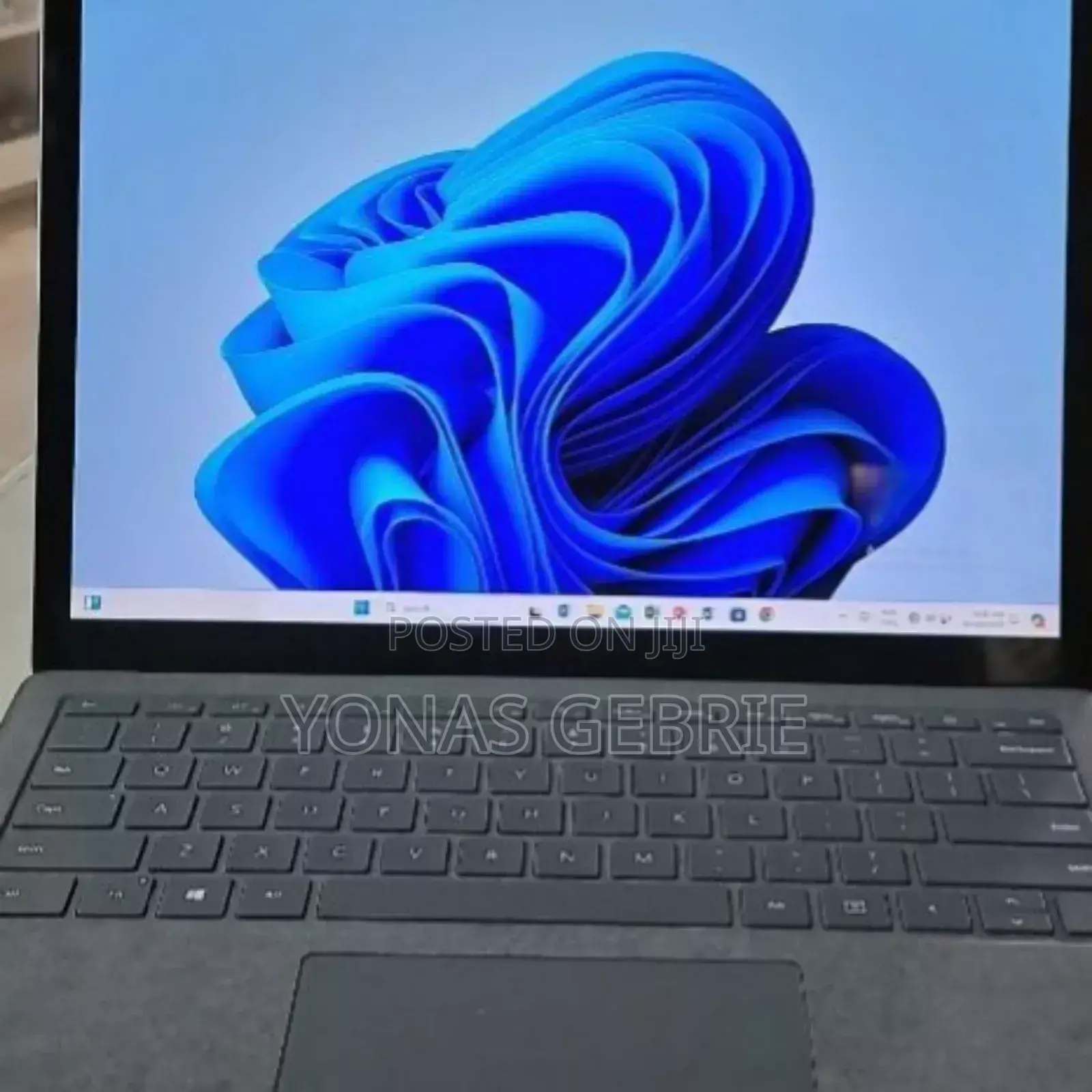 New Laptop Microsoft Surface Pro 16GB Intel Core I7 SSD 256GB