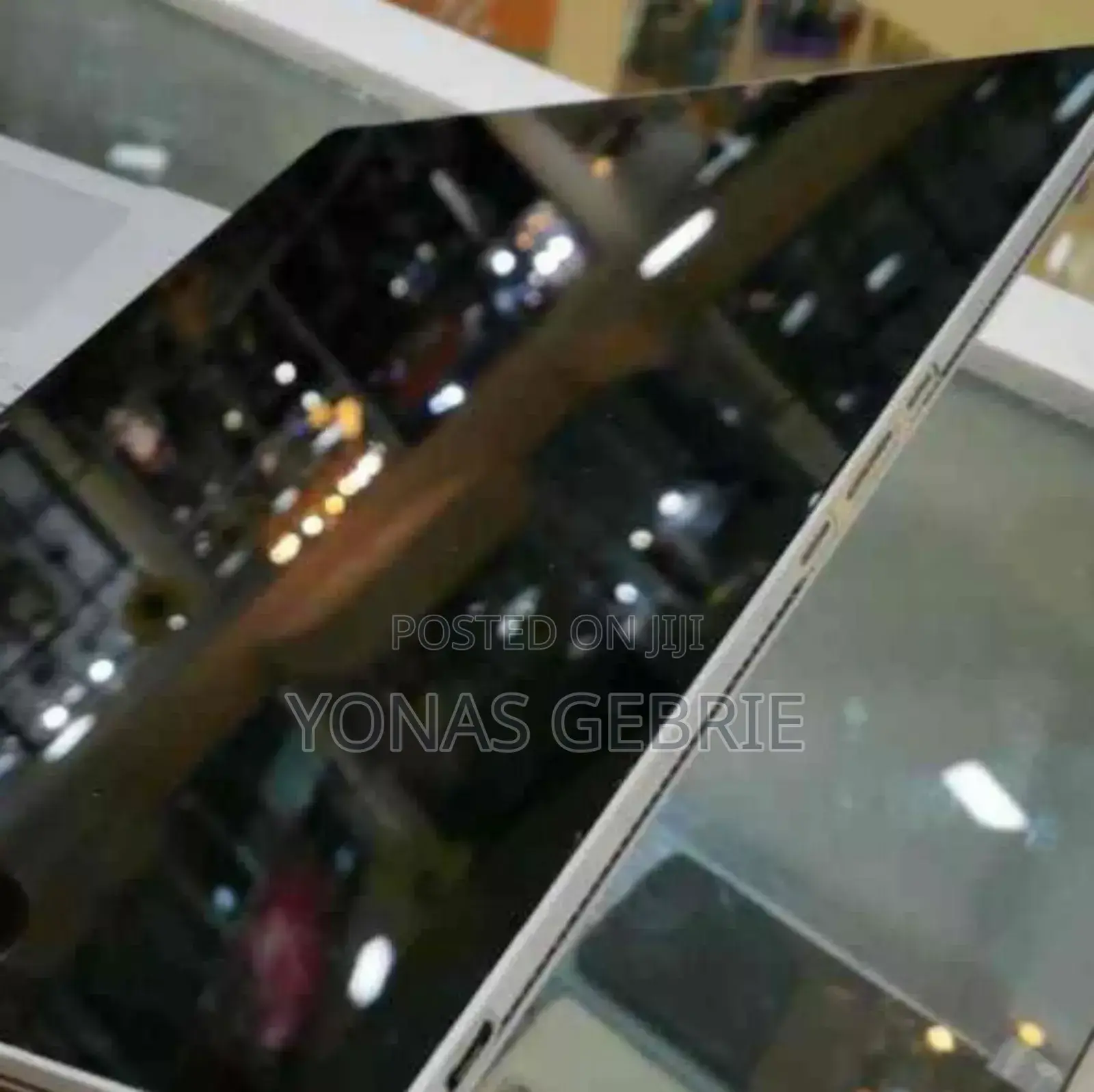 New Laptop Microsoft Surface Book 8GB Intel Core I7 SSD 256GB